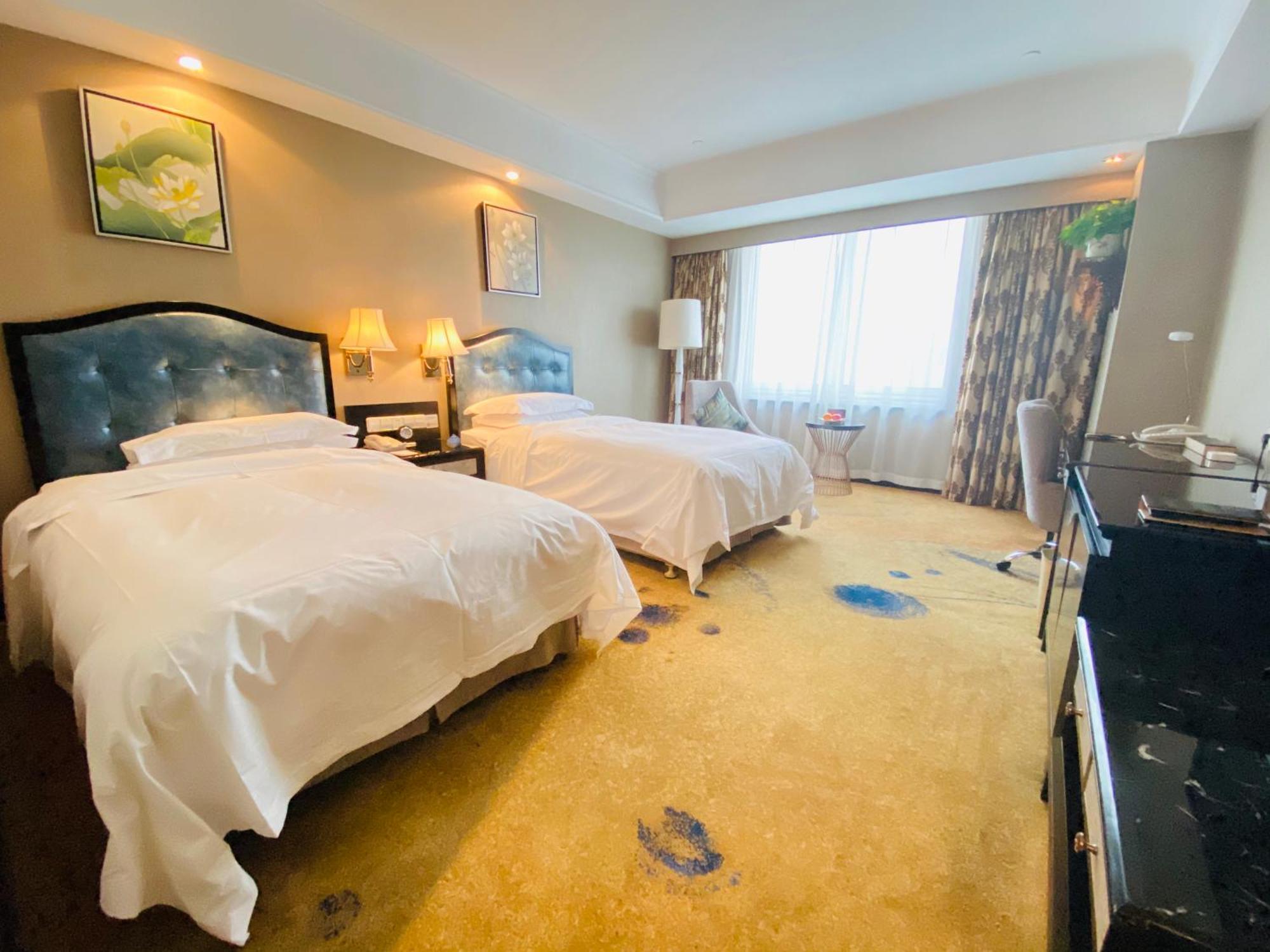 Ramada Plaza Tianlu Hotel Ухань Екстер'єр фото